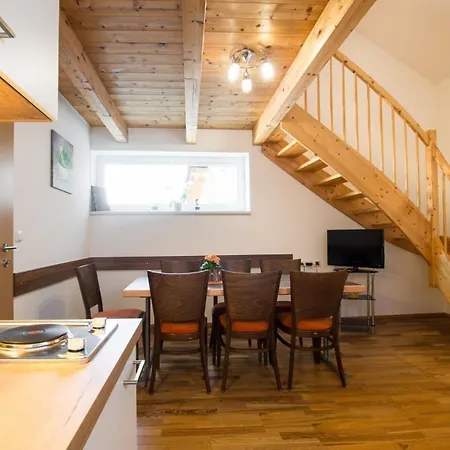 Çiftlik konaklama Schnatterhof *