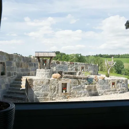 Çiftlik konaklama Schnatterhof